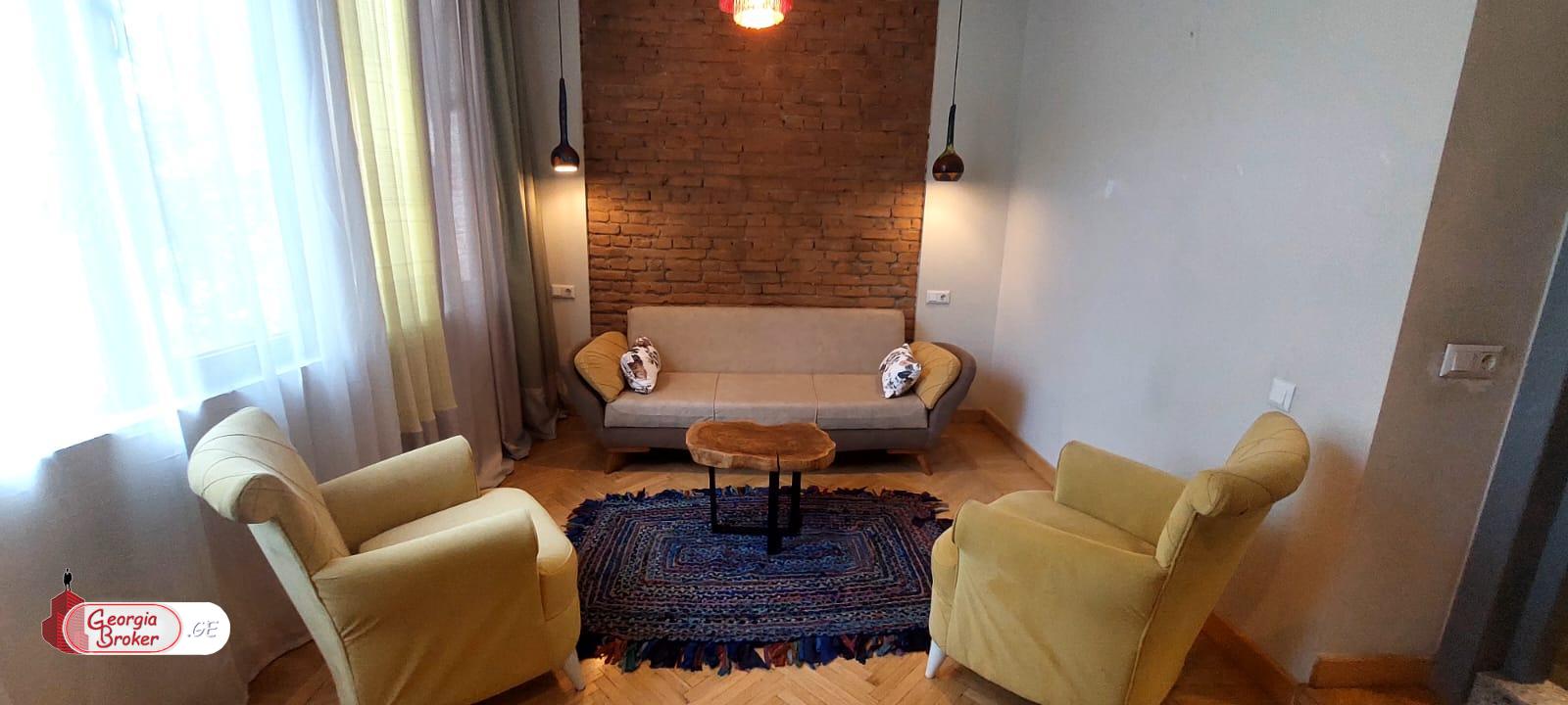 ქირავდება ახალი გარემონტებული 6 ოთახიანი ბინა ვერის პარკთან